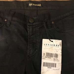 NWT GT FERRÉ WOMENS OIL SKIN JEANS